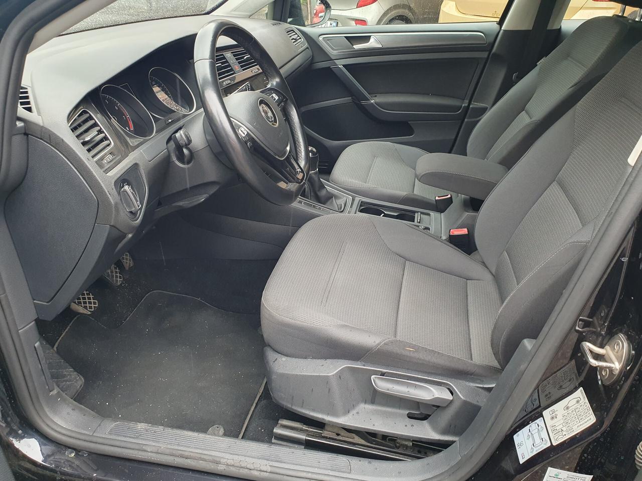 Volkswagen Golf VII 1.0TSI 110CV BUSINESS NEOPATENTATI 82000KM