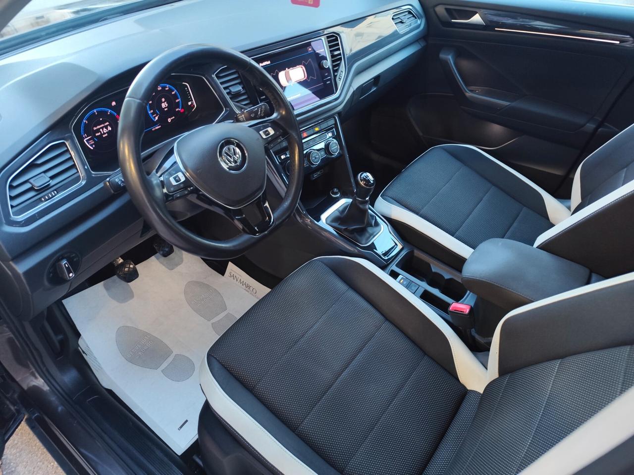 Volkswagen T-Roc 1.6 TDI 115CV DIESEL PERFETTA