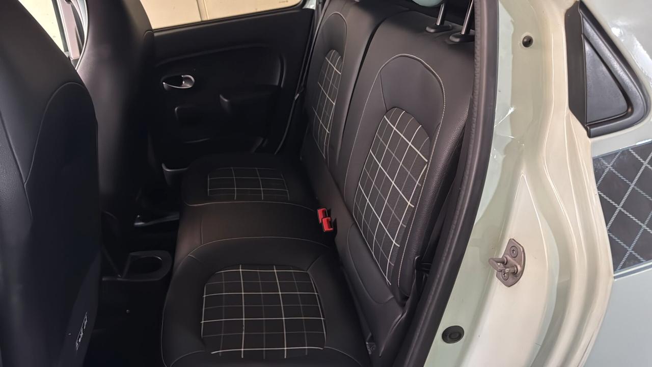 Renault Twingo TCe 70 CV La Parisienne