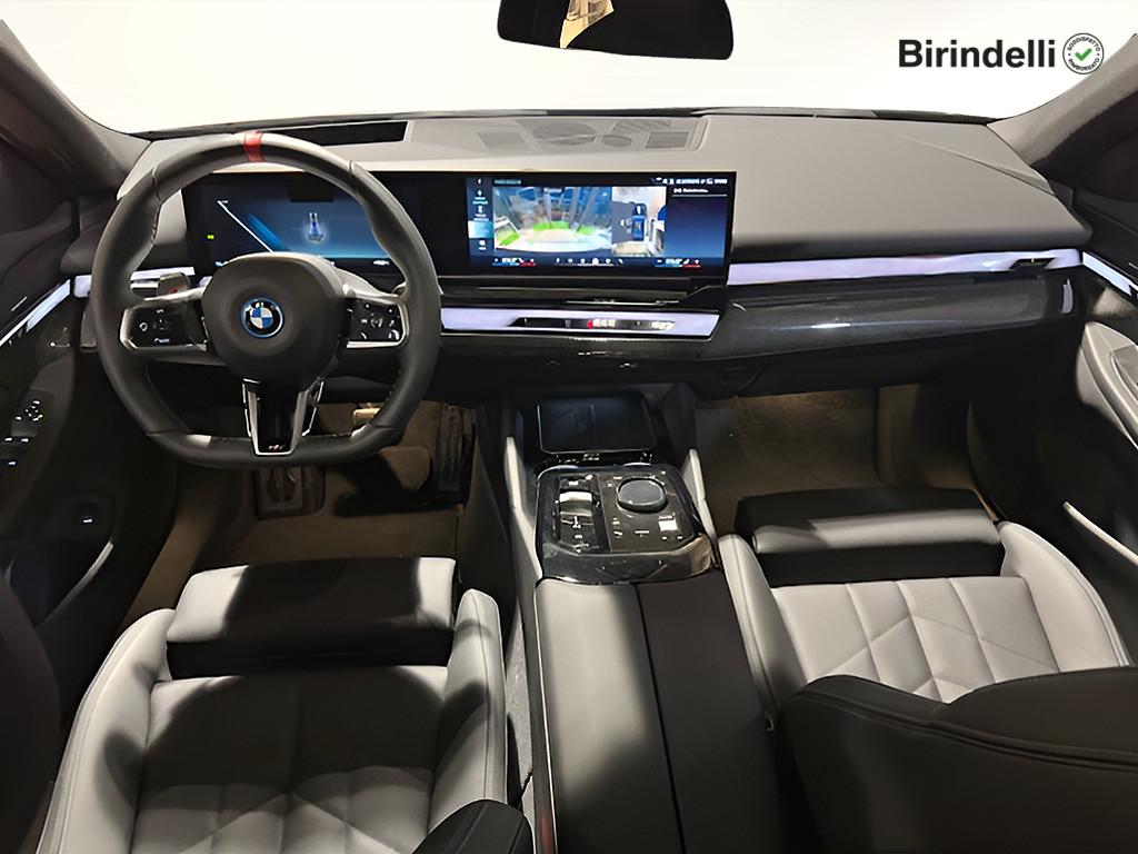 BMW BMW i5 M60 xDrive Berlina