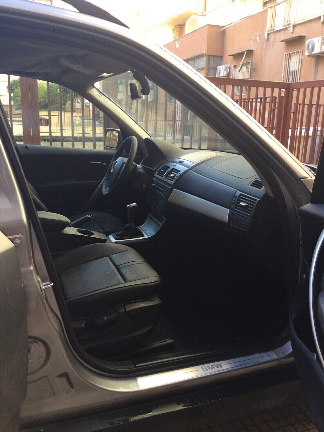 Bmw X3 2.0d cat Futura