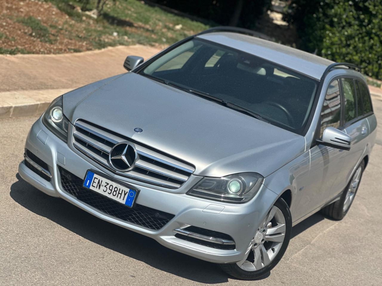 MERCEDES C 220 2012 - CAMBIO AUTOMATICO