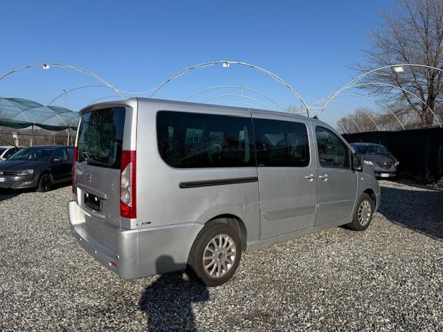 Citroen JumpeR SCIVOLO PER DISABILI