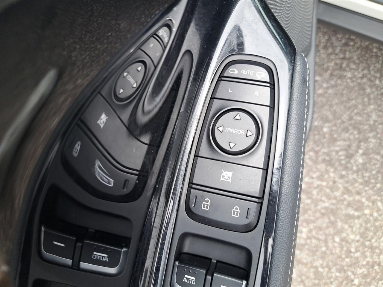 Kia Niro 1.6 gdi phev premium pack dct my18