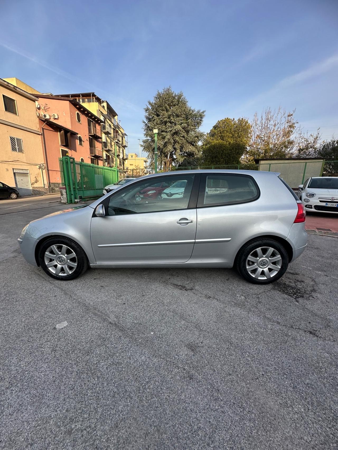 Volkswagen Golf 1.9 TDI 4mot. 3p. Sportline