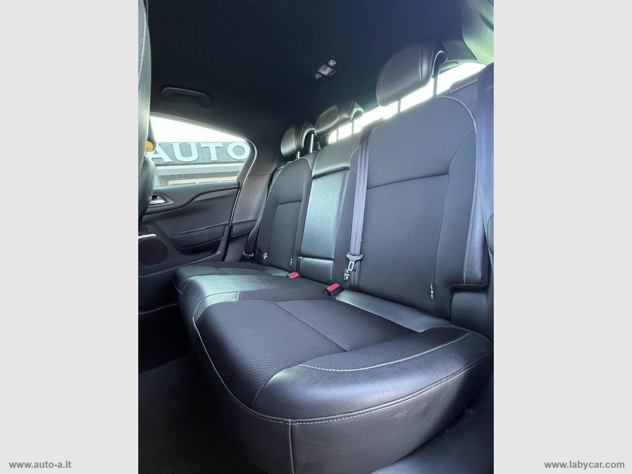 DS AUTOMOBILES DS 4 1.6 e-HDi 115 airdream ETG6 So Chic