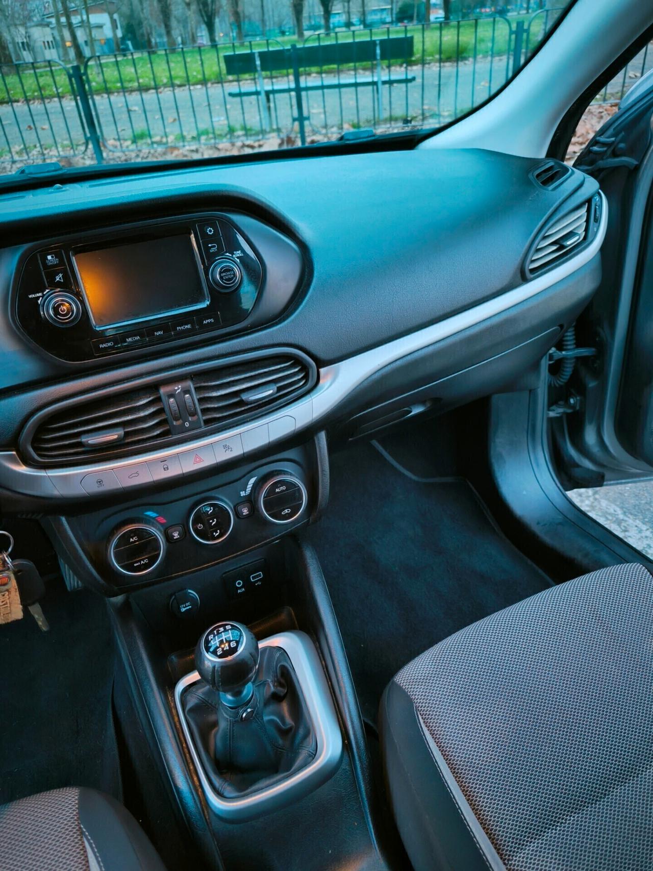 Fiat Tipo 1.6 Mjt Lounge