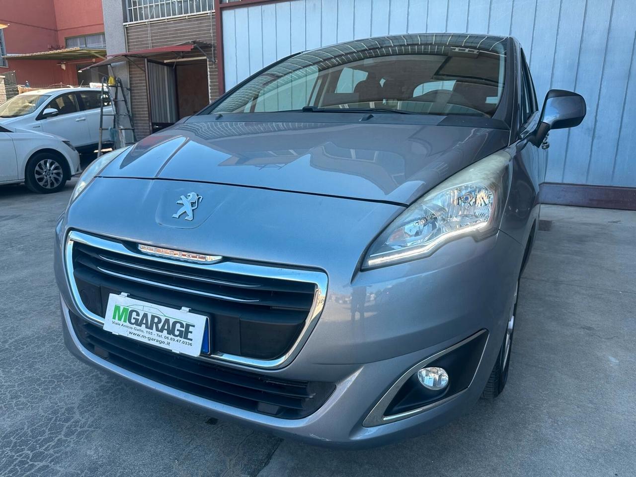 Peugeot 5008 1.6 HDi 115CV Business 7 POSTI