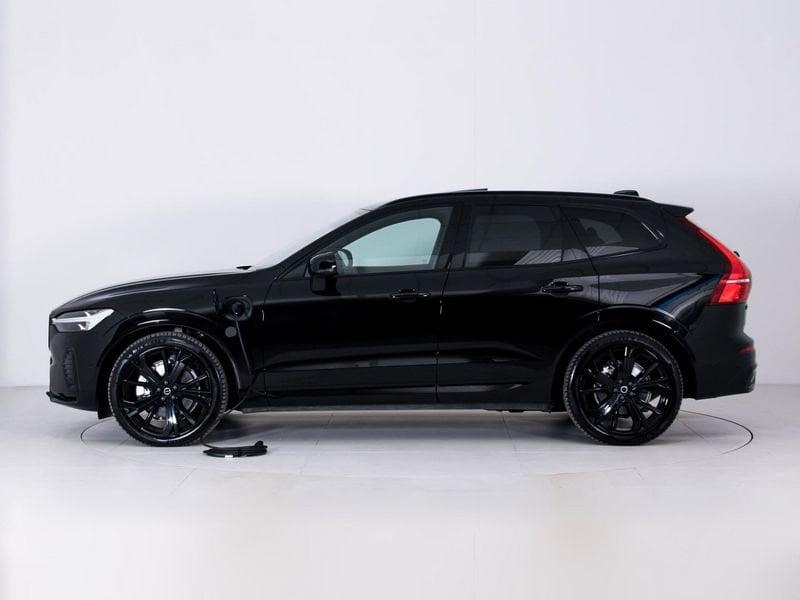 Volvo XC60 XC60 T6 PLUG IN PHEV ULTRA BALCK EDITION AWD AUT