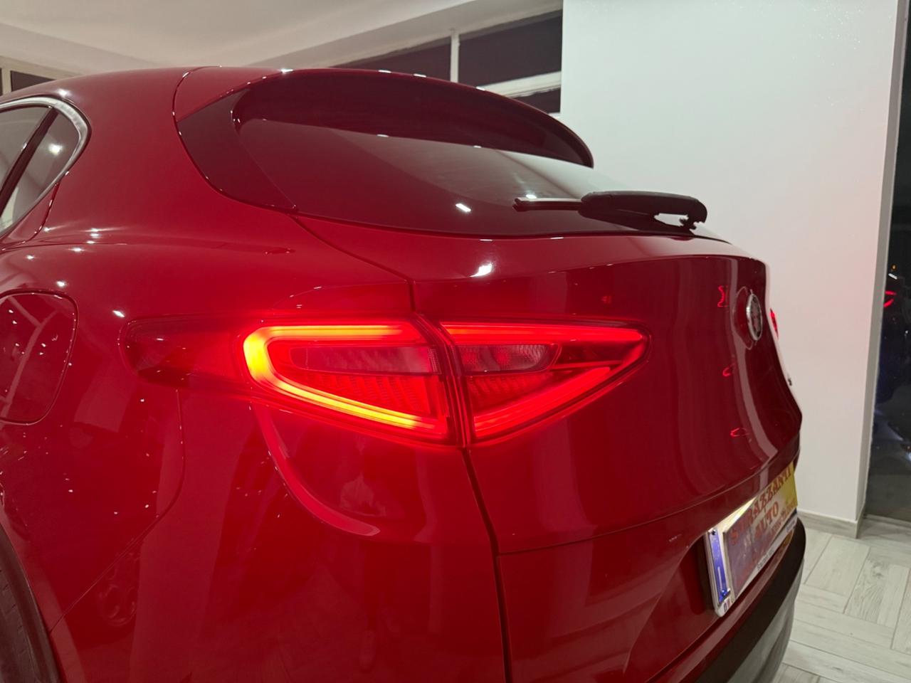 Alfa Romeo Stelvio 2.2TurboD 160CV AT8 ROSSO ALFA2023