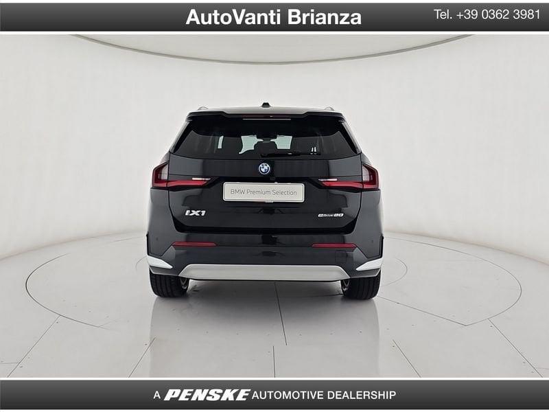 BMW iX1 iX1 eDrive 20 Special Edition