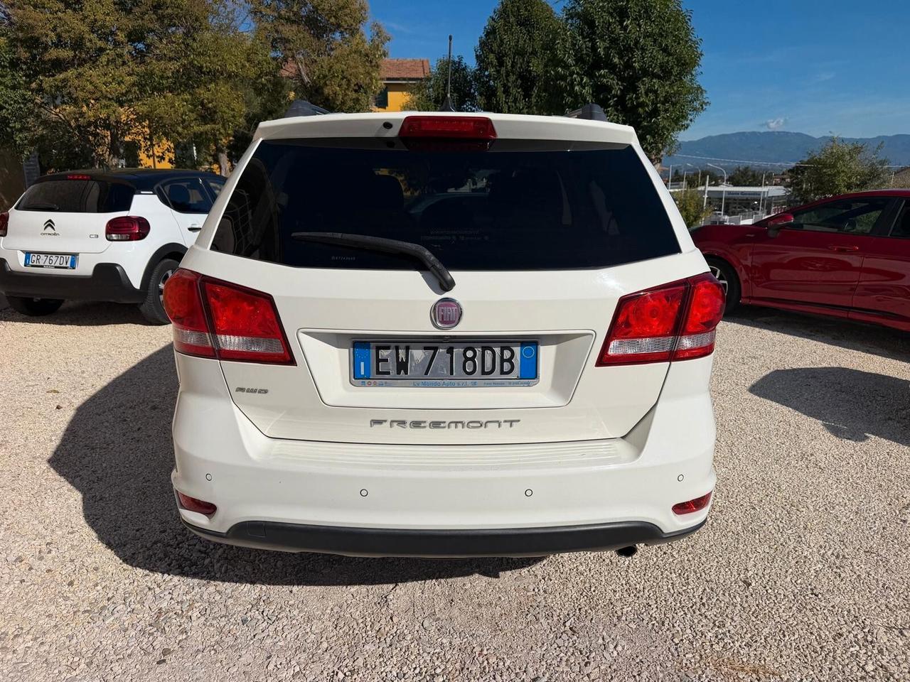 Fiat Freemont 2.0 Mjt 170 CV 4x4 aut. Black Code