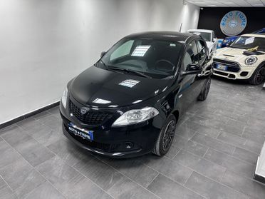 Lancia Ypsilon 1.0 FireFly 5 porte S&S Hybryd Gold