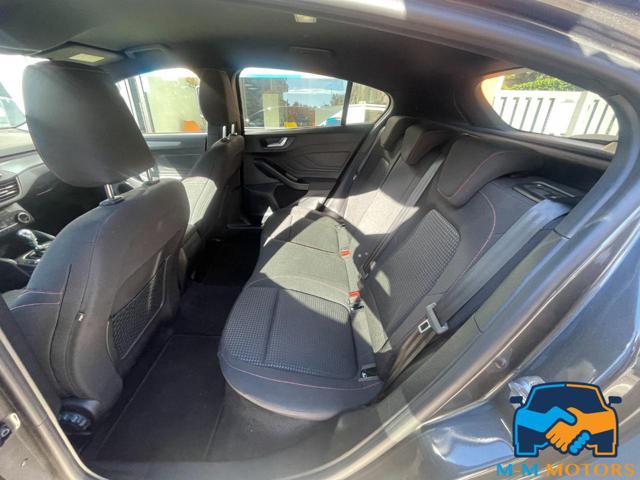 FORD Focus 1.0 Hybrid ST-Line Style
