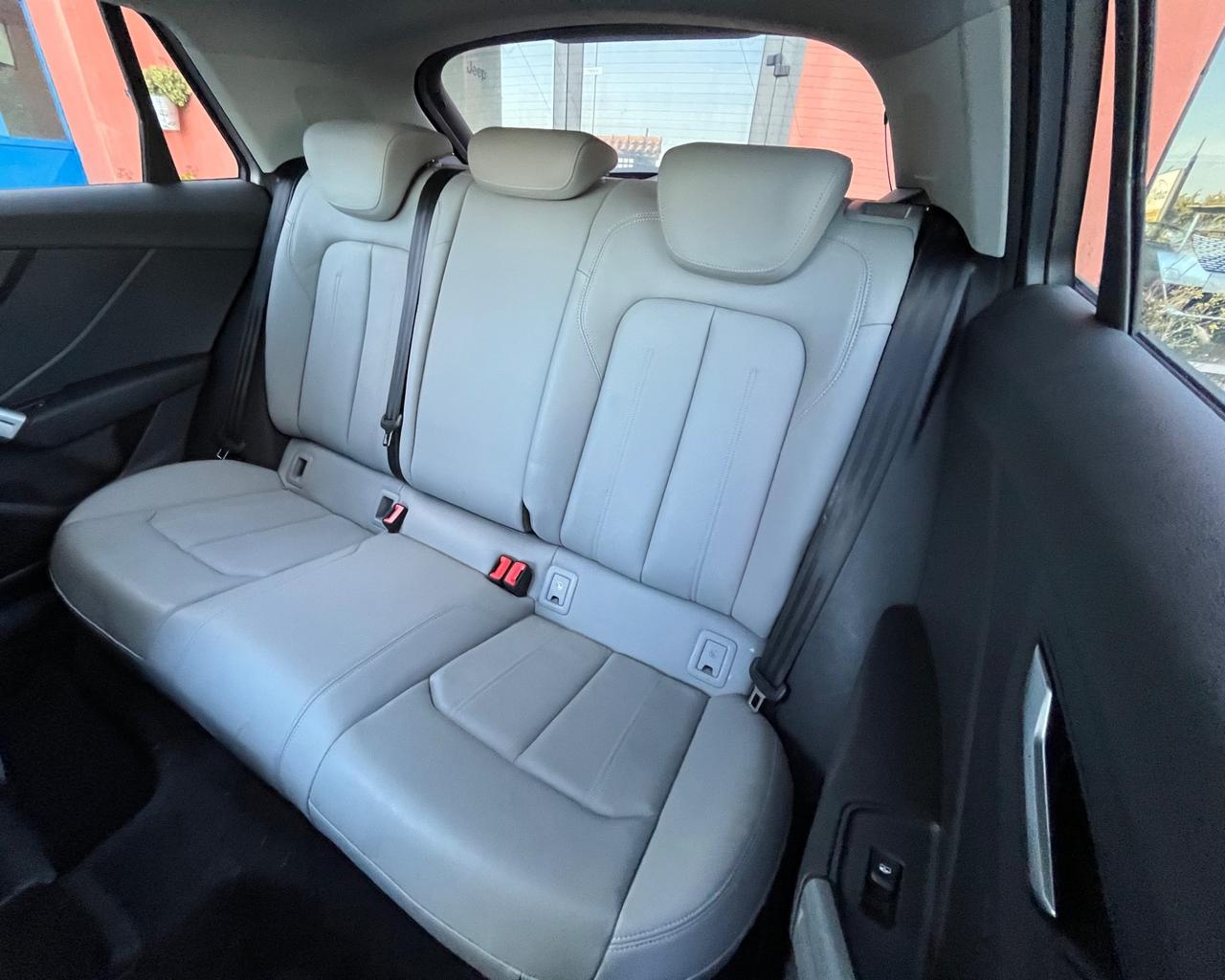 Audi Q2 35 TDI S tronic line Edition-Km 85000-