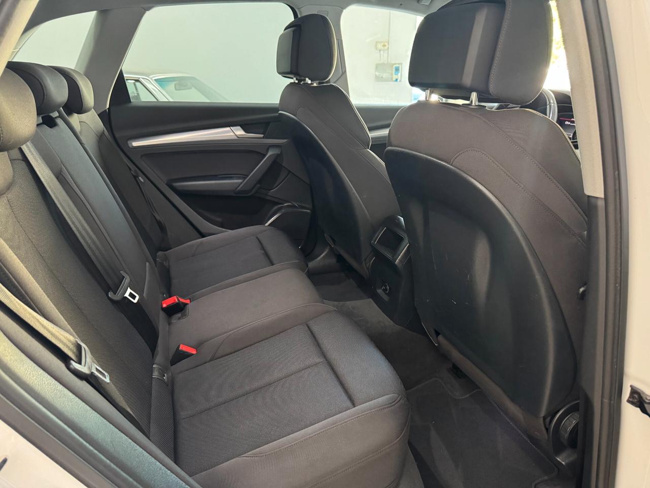 Audi Q5 2.0 TDI quattro S tronic Business Sport