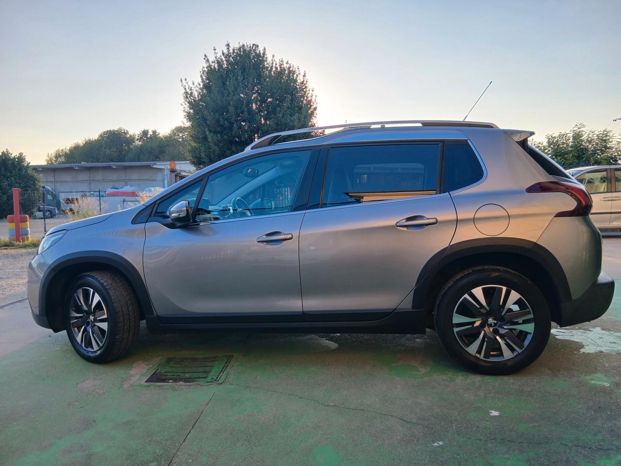 Peugeot 2008 Allure