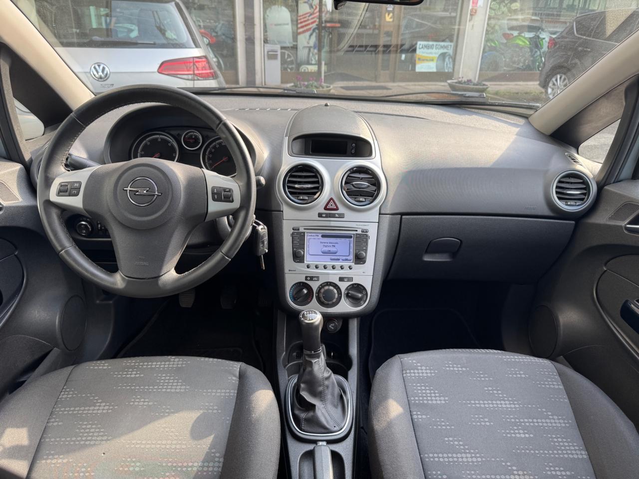 Opel Corsa 1.3 CDTI 95CV Elective 2011