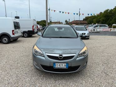 Opel Astra 1.4 100CV Sports Tourer Cosmo