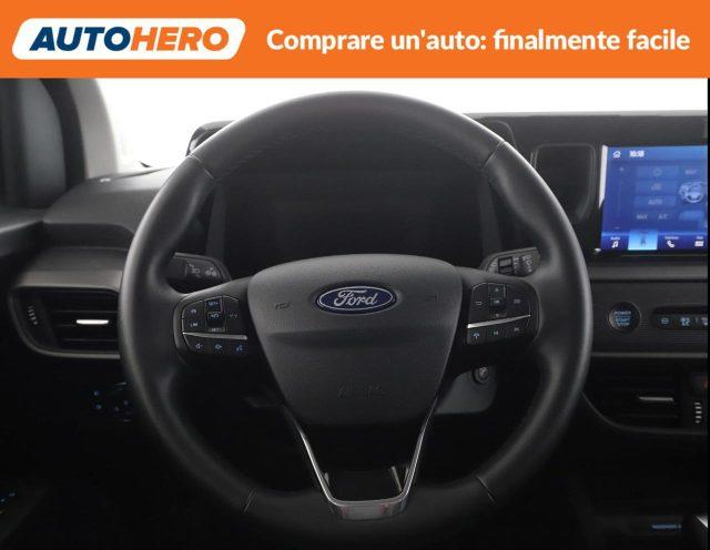 FORD Tourneo Courier 1.0 EcoBoost Powershift Titanium