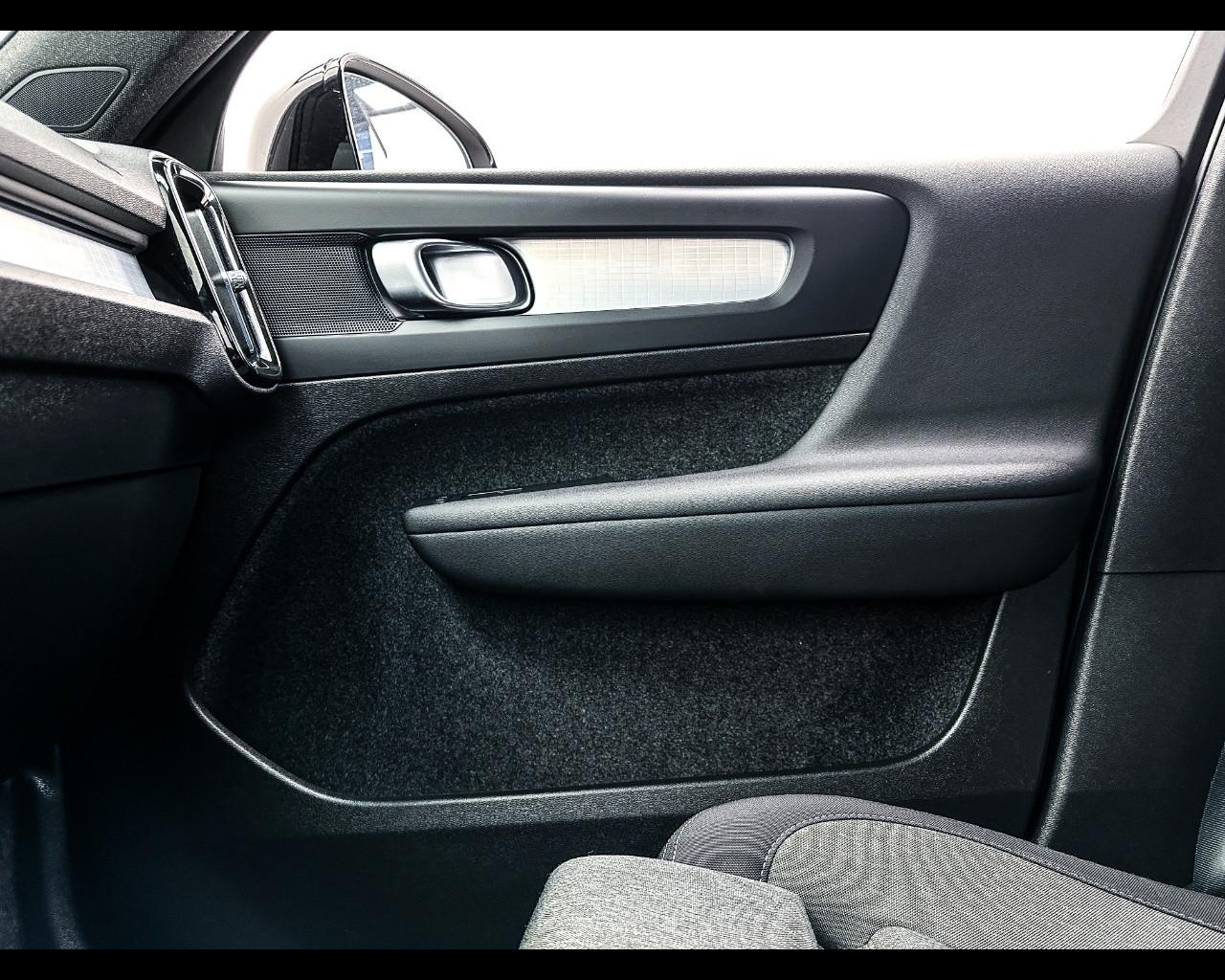 VOLVO XC40 T5 Recharge Plug-in Hybrid automatico