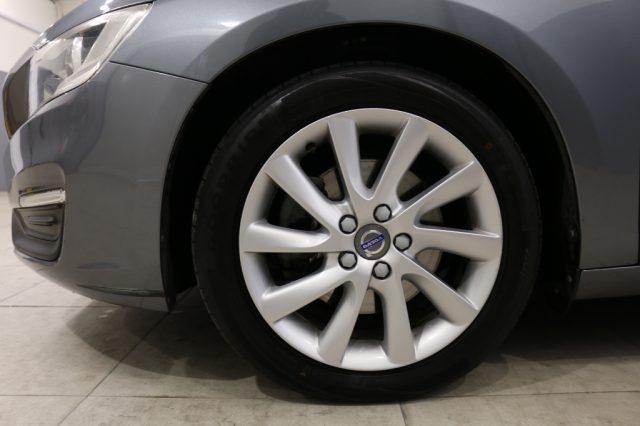 VOLVO V60 D3 Business