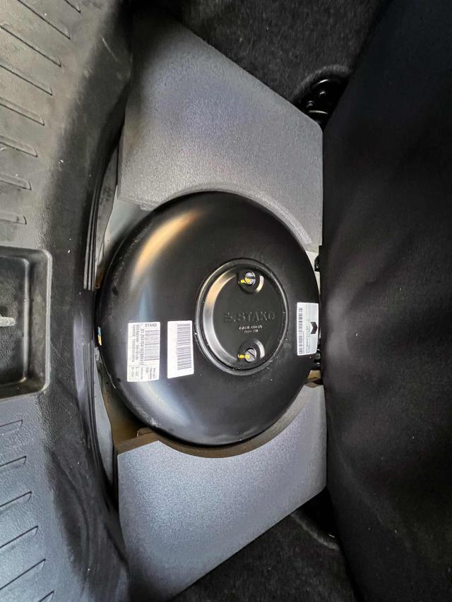 LANCIA Ypsilon 1.2 69 CV 5 porte GPL Ecochic Silver