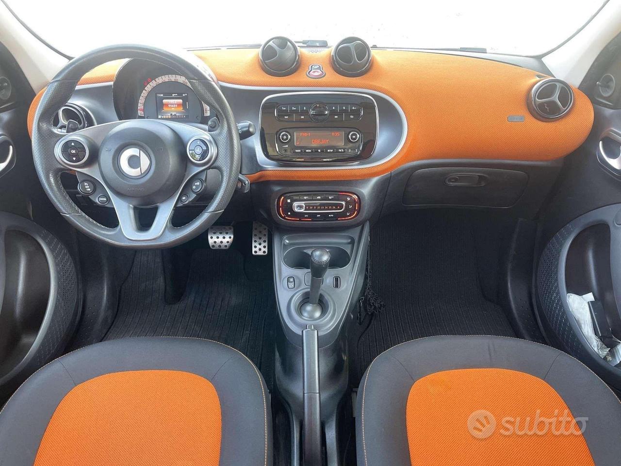 smart forFour 0.9 Benzina 90CV E6 Automatica Neo -
