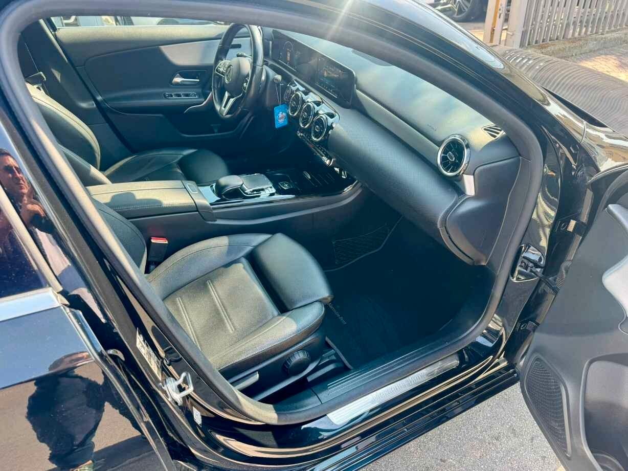 Mercedes-benz A 180D 1.5 Automatic 116 CV