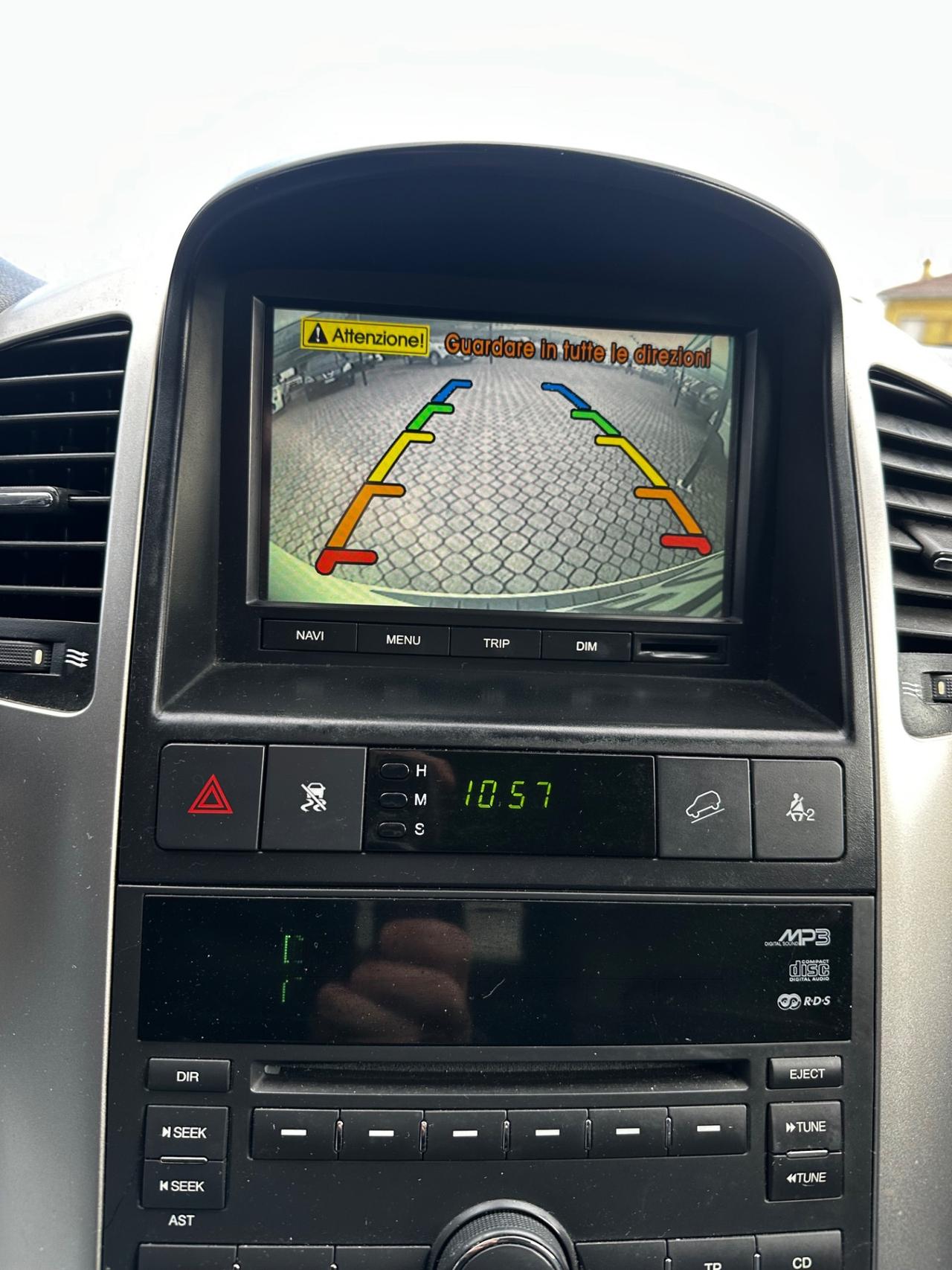 Chevrolet Captiva 2.0 VCDi LTZ 7 POSTI