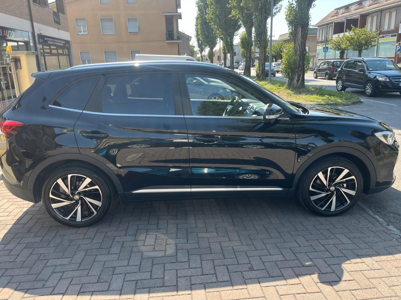Mg ZS 1.5 Hybrid+ Luxury