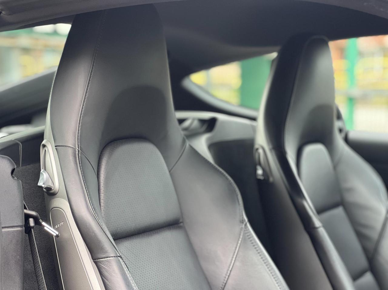 Porsche 718 Cayman 2.0 300cv pdk