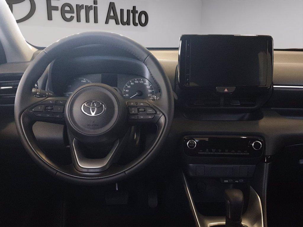 TOYOTA Yaris 1.5h 115 yaris del 2026