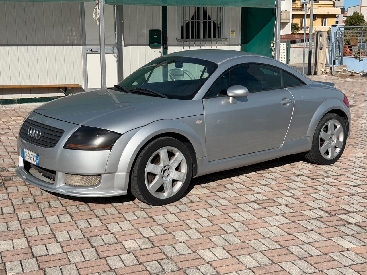 Audi TT Coupé 1.8 T 20V 179 CV cat