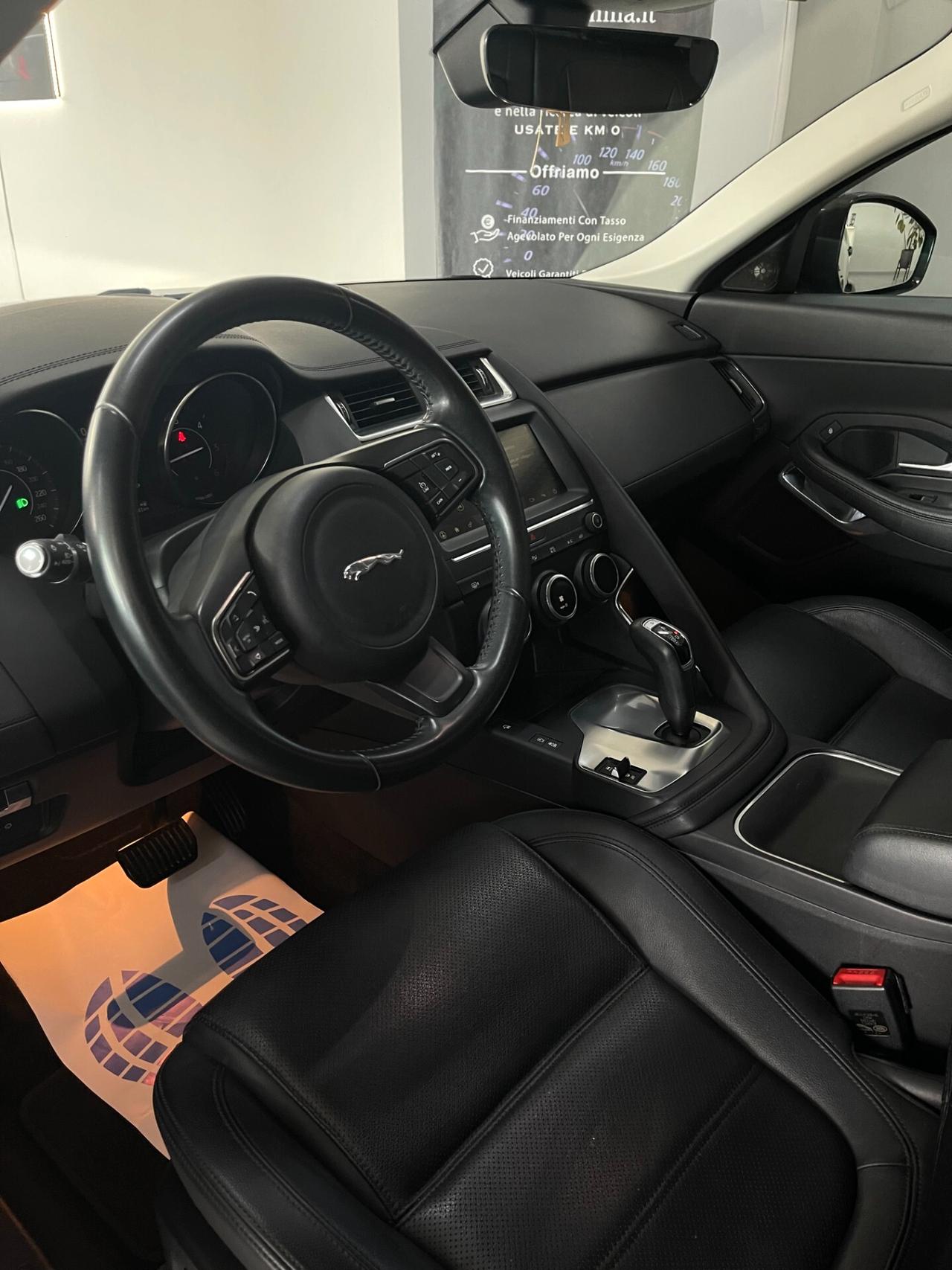 Jaguar E-Pace 2.0D 150 CV AWD aut. R-Dynamic HSE
