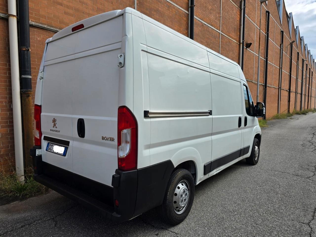 Peugeot Boxer 2.2 HDI 140CV L2-H2