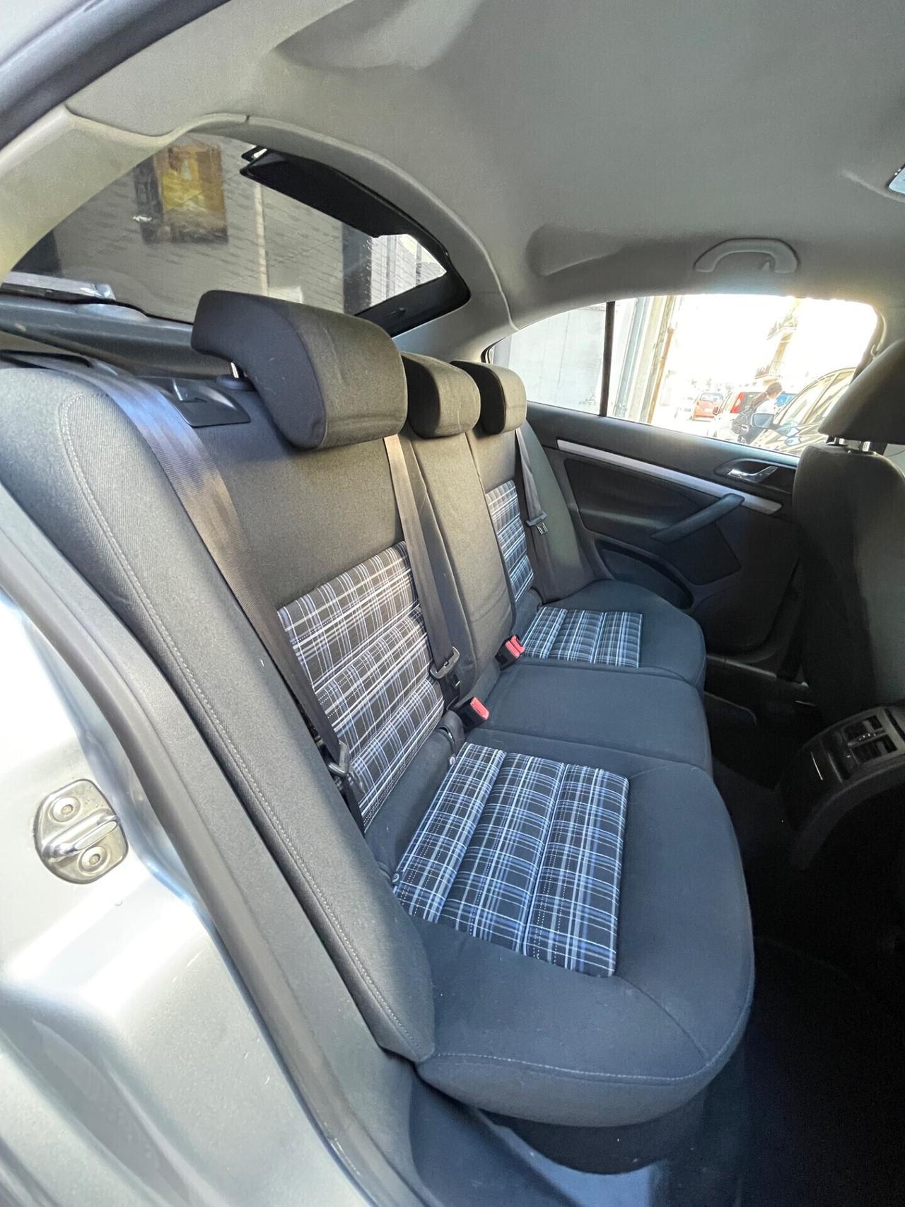 Skoda Octavia 1.6 TDI CR 105 CV Ambition SOLO 122.000KM