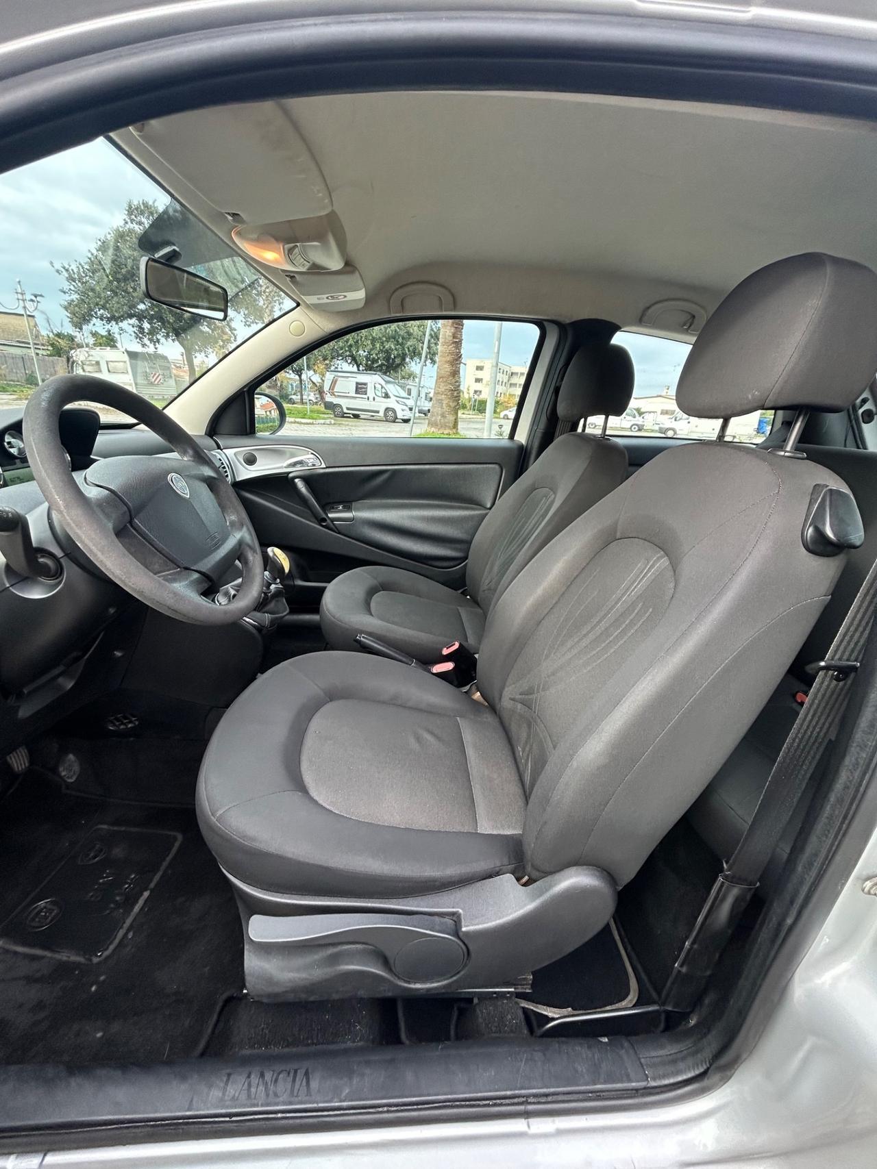 Lancia Ypsilon 1.4 Platinum Ecochic GPL