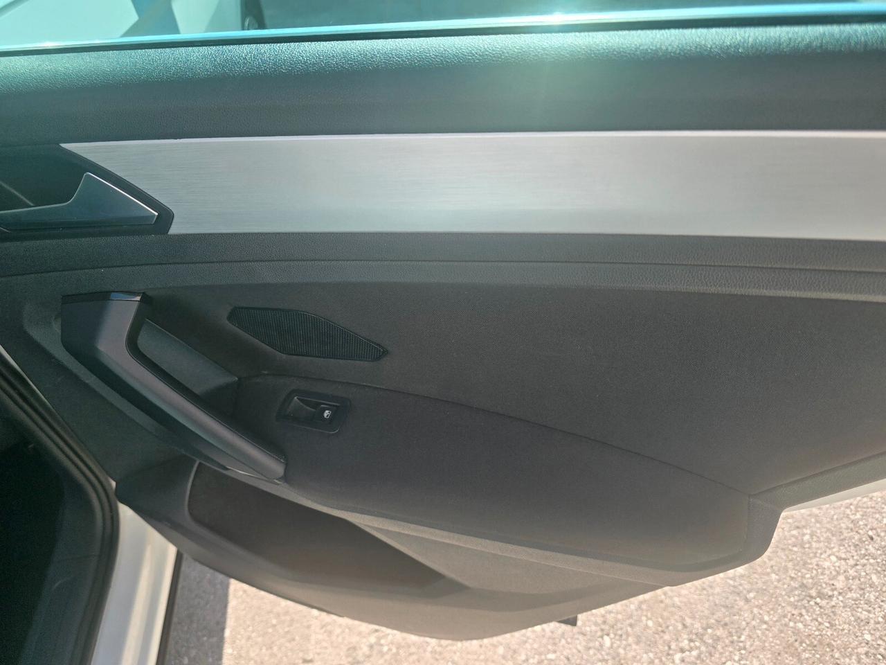 Volkswagen Tiguan 2.0 TDI SCR Business BlueMotion Technology