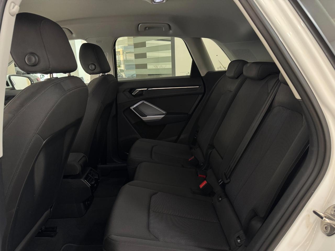 Audi Q3 35 TDI 150CV S-tronic