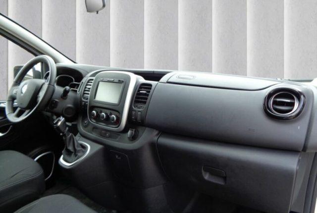 RENAULT Trafic 2000 DCI ZEN 120 CV L2H1 9 POSTI