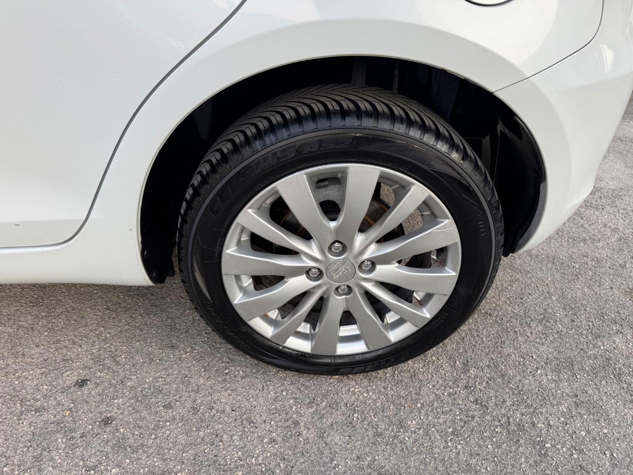 Suzuki Swift 1.2 BENZINA 4x4 *FINANZIABILE*