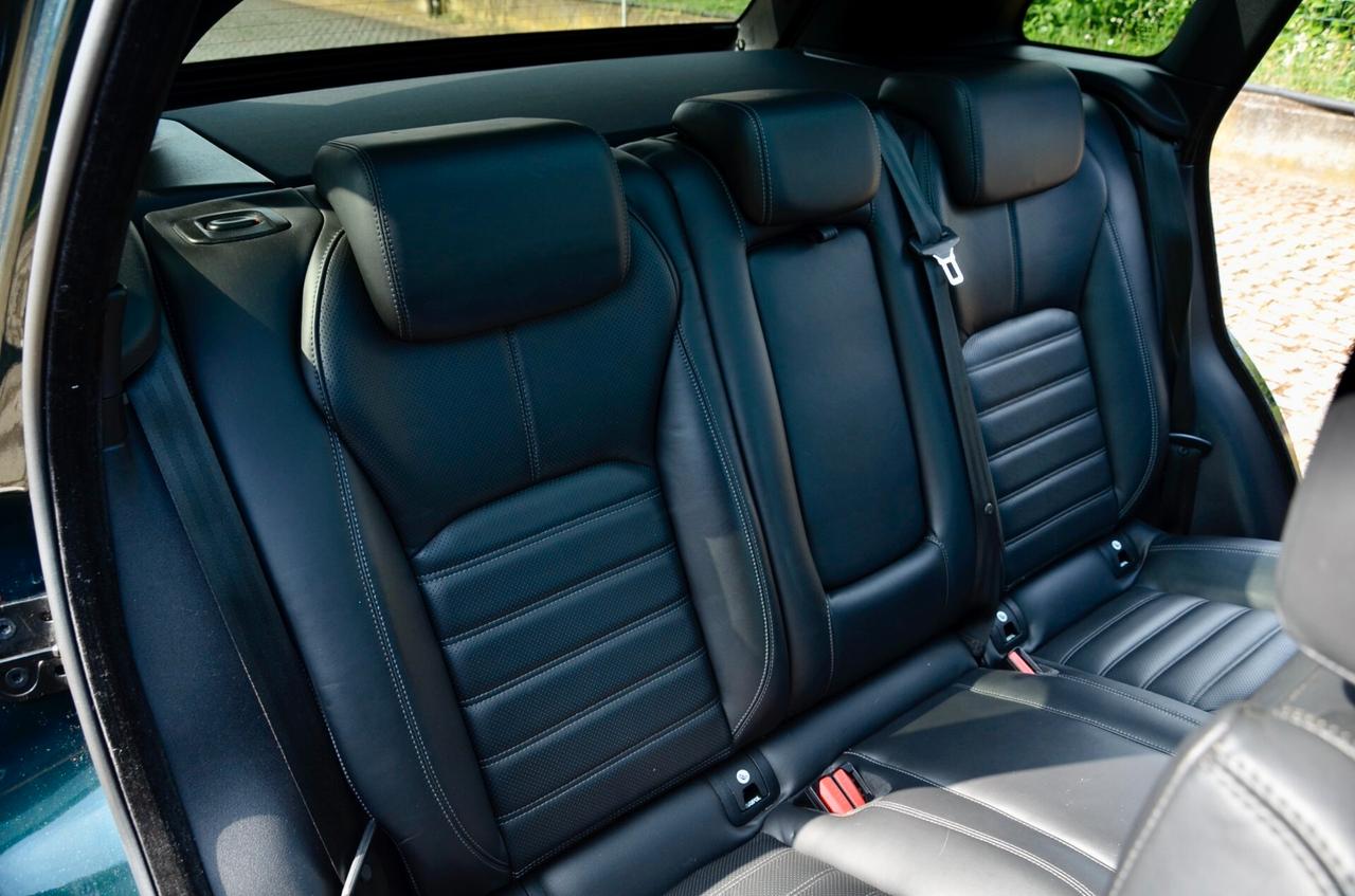 LAND ROVER EVOQUE 5p 2.0 TD4 HSE DYNAMIC 180cv AUTO, UFF ITALIANA, EURO 6B, TETTO, HI-FI MERIDIAN, FARI LED, RETROCAMERA, PERMUTE