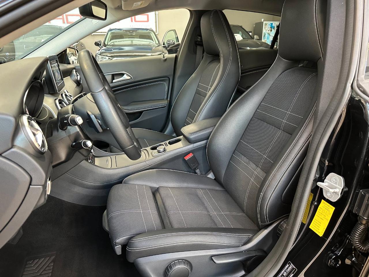 Mercedes CLA SW 220 d Sport 4matic auto - 18" - Camera - Navigatore