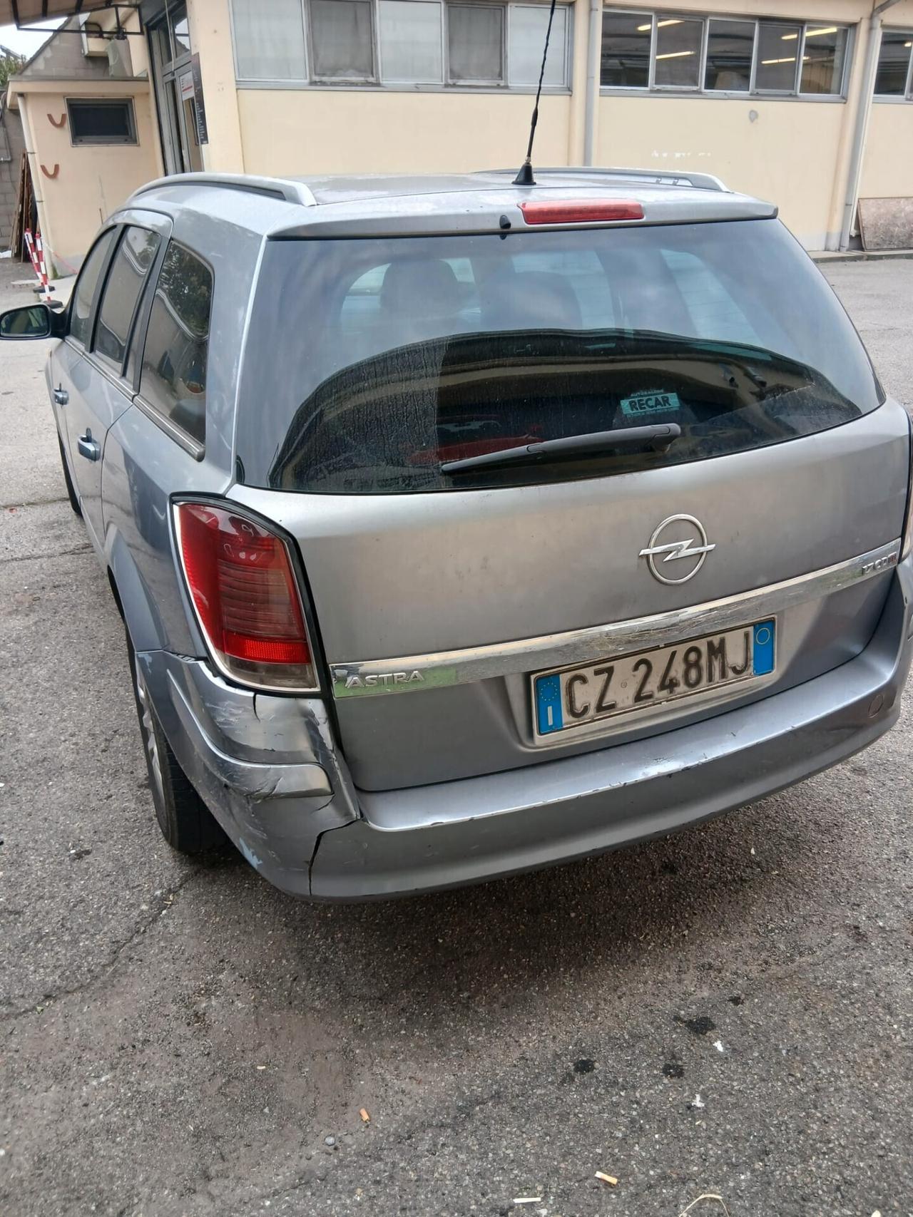 Opel Astra 1.7 CDTI 101CV Station Wagon Cosmo