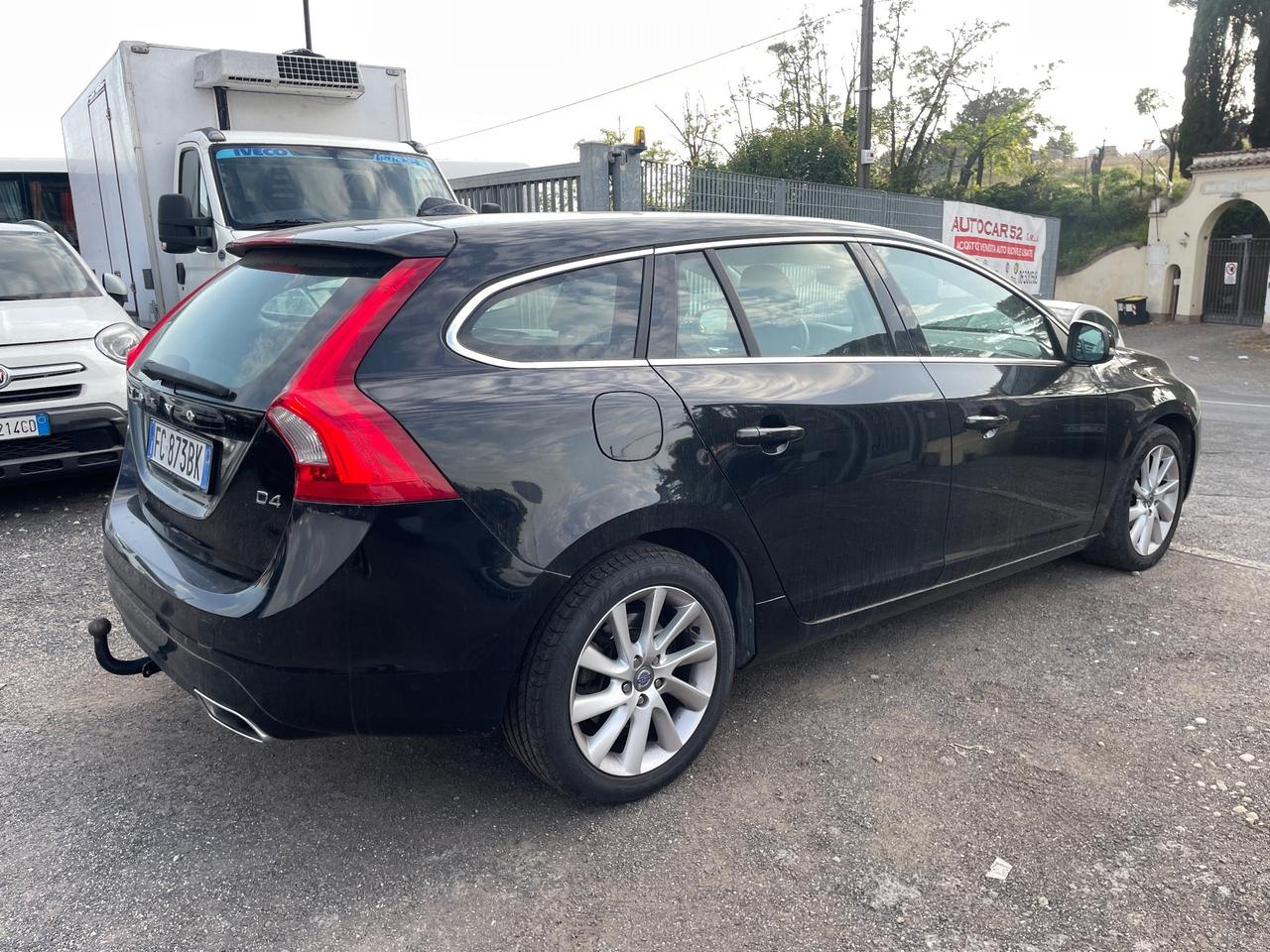 Volvo V60 D4 181cv. Gancio traino - finanziabile