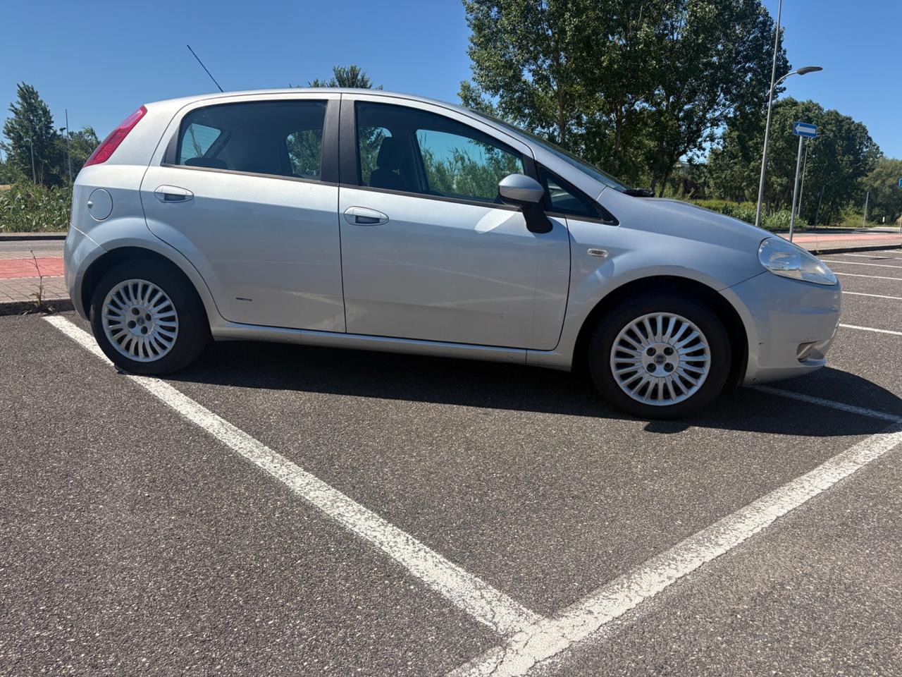 FiatGRANDE PUNTO 1.2 BENZ*2007*XNEOPATENTATI