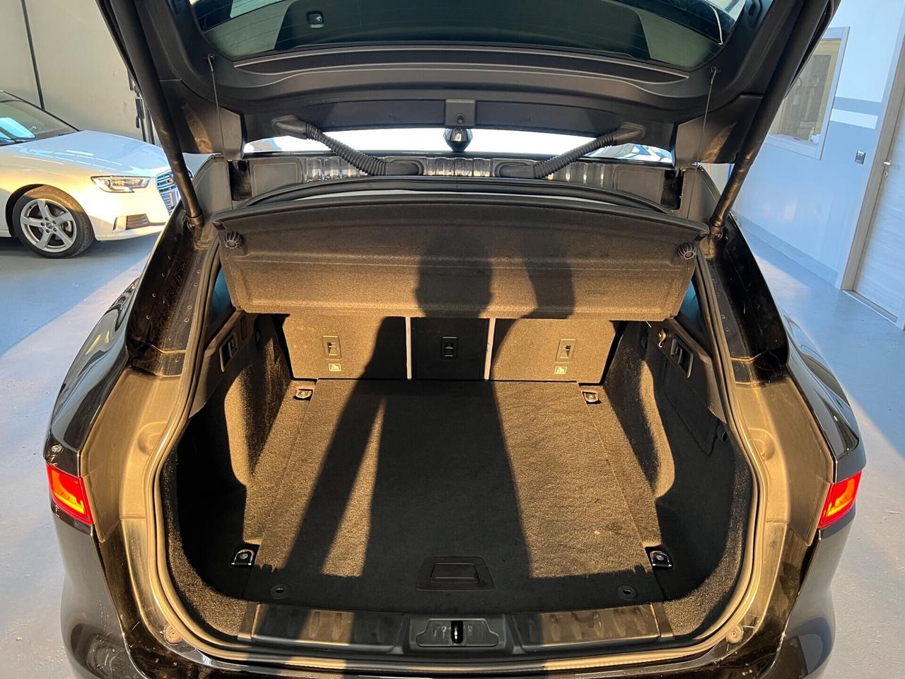 Jaguar F-Pace 2.0 D 180 CV 2016 euro6