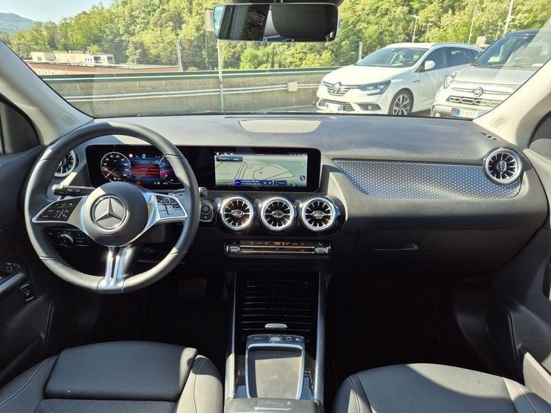 Mercedes-Benz GLA 180 Progressive Advanced Plus auto