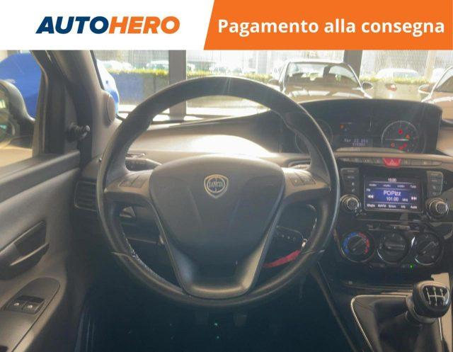 LANCIA Ypsilon 1.2 69 CV 5 porte Silver